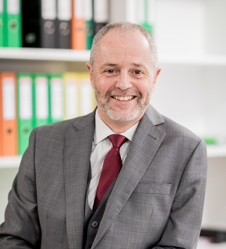 Dr Gerhard Schartner